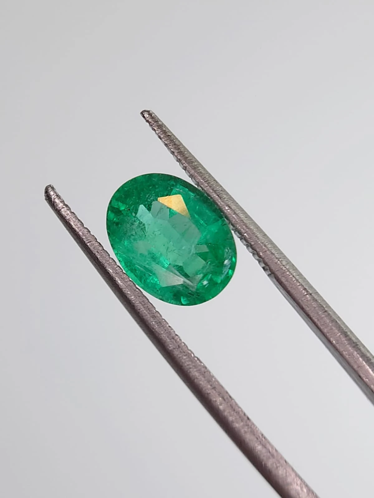1.63ct Natural Green Emerald Oval Cut From Panjshir Afghanistan — view 2